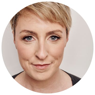 Candice Fox headshot.